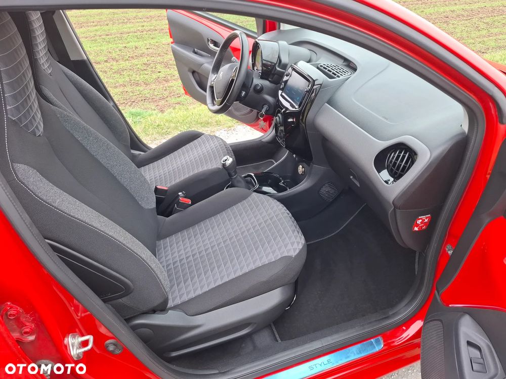 Peugeot 108 VTI 68 Top Style - 13