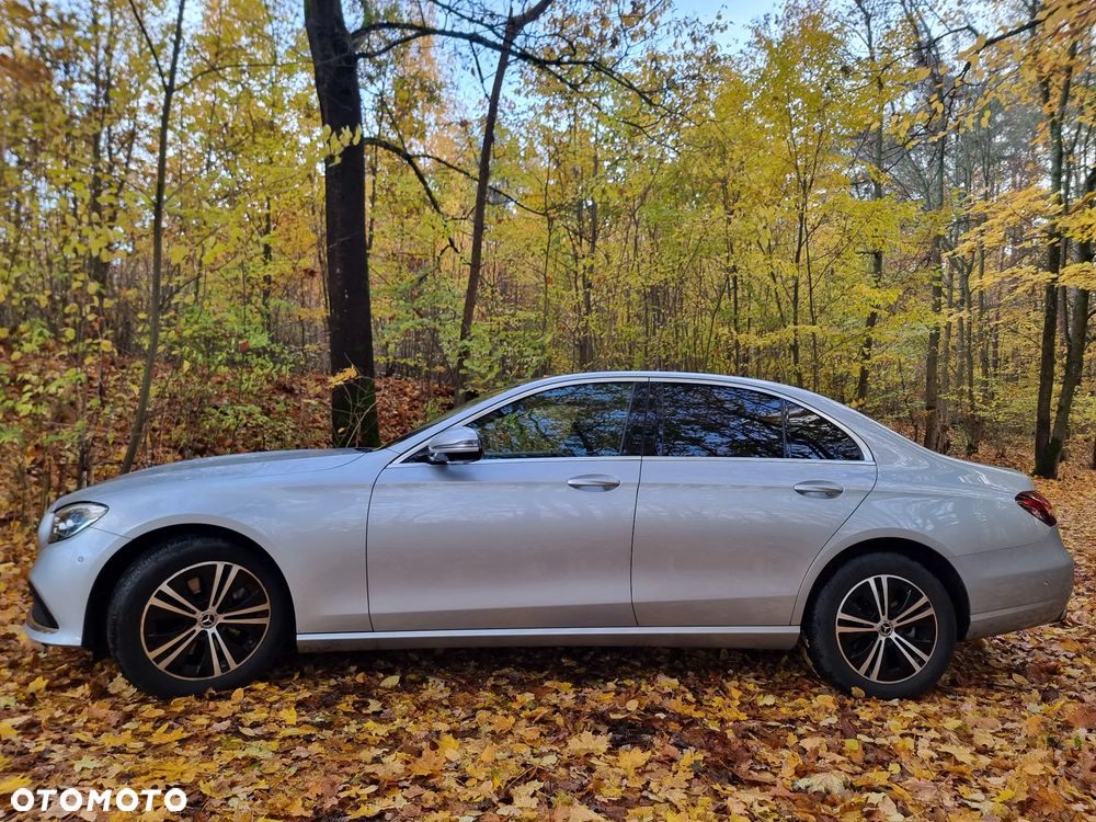 Mercedes-Benz Klasa E - 9