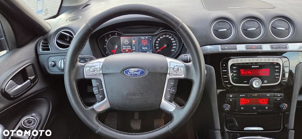 Ford S-Max 2.0 TDCi DPF Titanium - 8