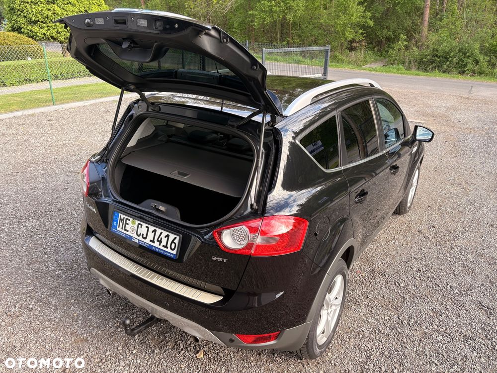 Ford Kuga 2.5 4x4 Individual - 23