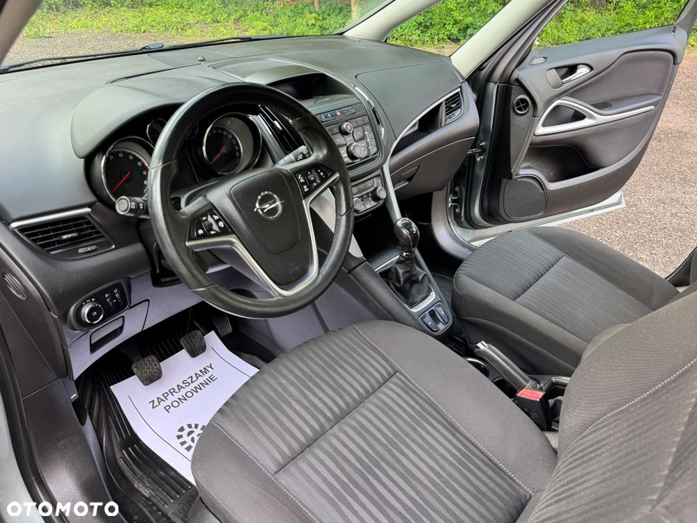 Opel Zafira - 8
