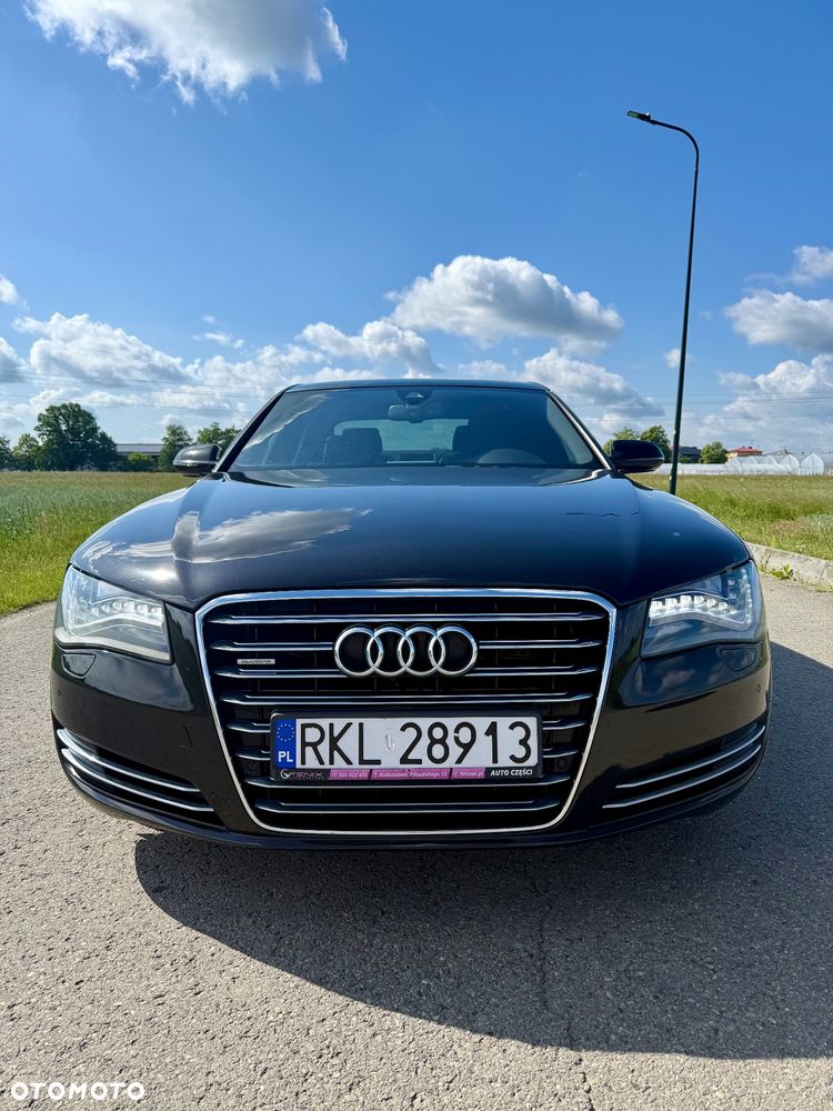 Audi A8 - 2