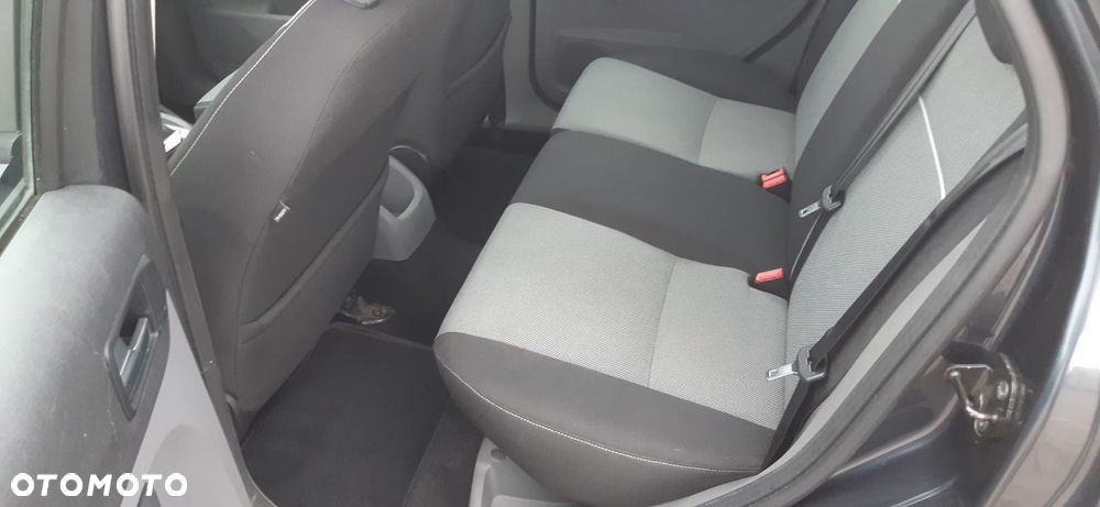 Ford Focus 1.6 TDCi Style - 13
