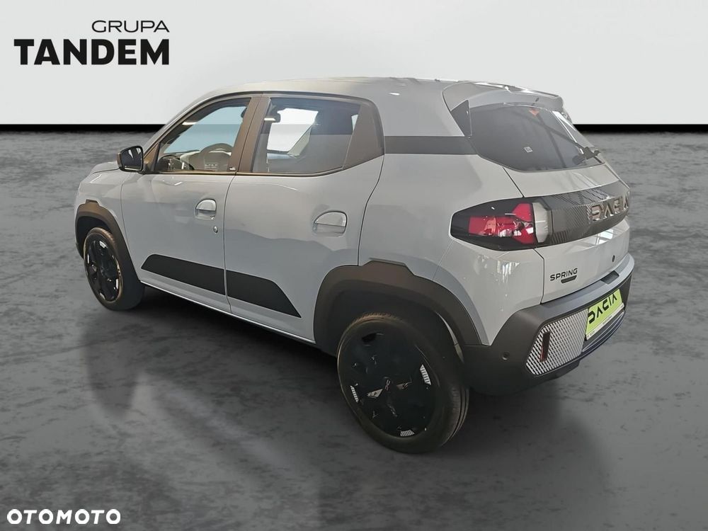 Dacia Spring - 4
