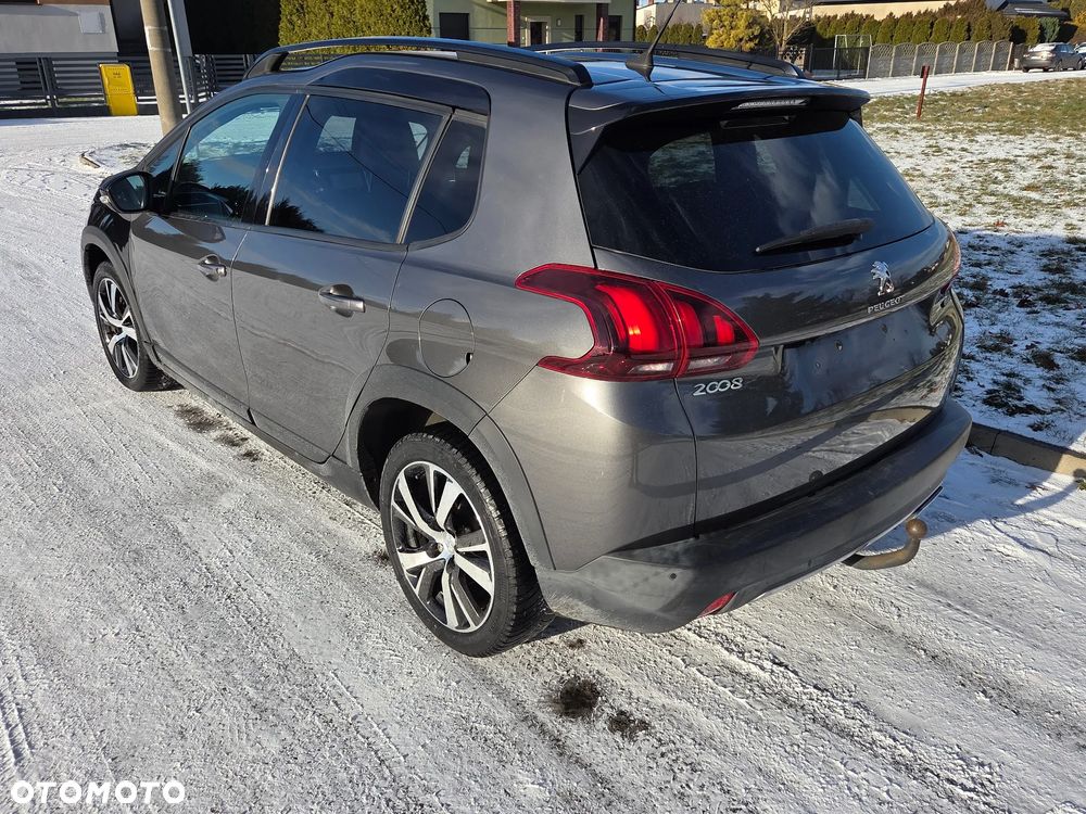 Peugeot 2008 PureTech 110 Stop&Start EAT6 GT-Line Edition - 9