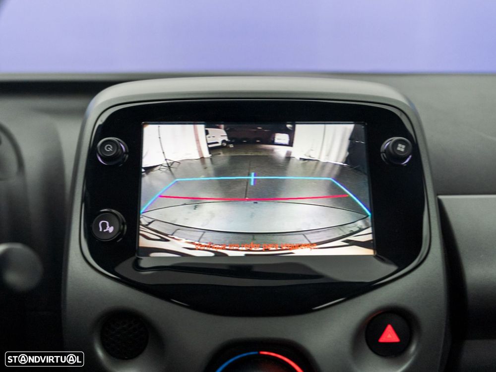 Toyota Aygo 1.0 X-Play+X-Touch - 22