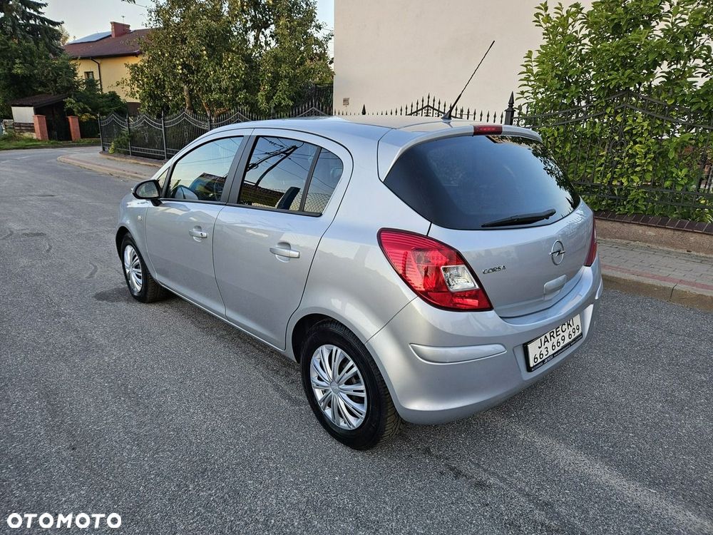 Opel Corsa - 6