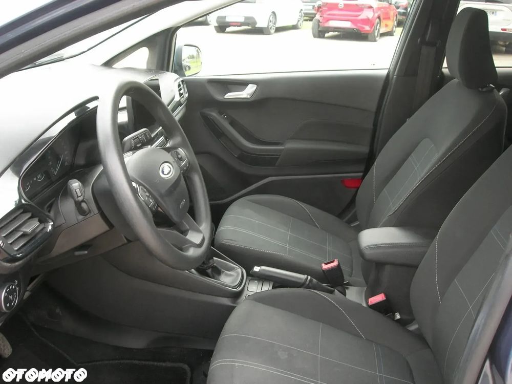 Ford Fiesta 1.1 S&S TREND - 12