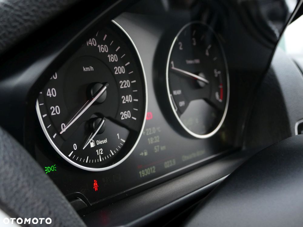 BMW Seria 1 118i Edition Sport - 20
