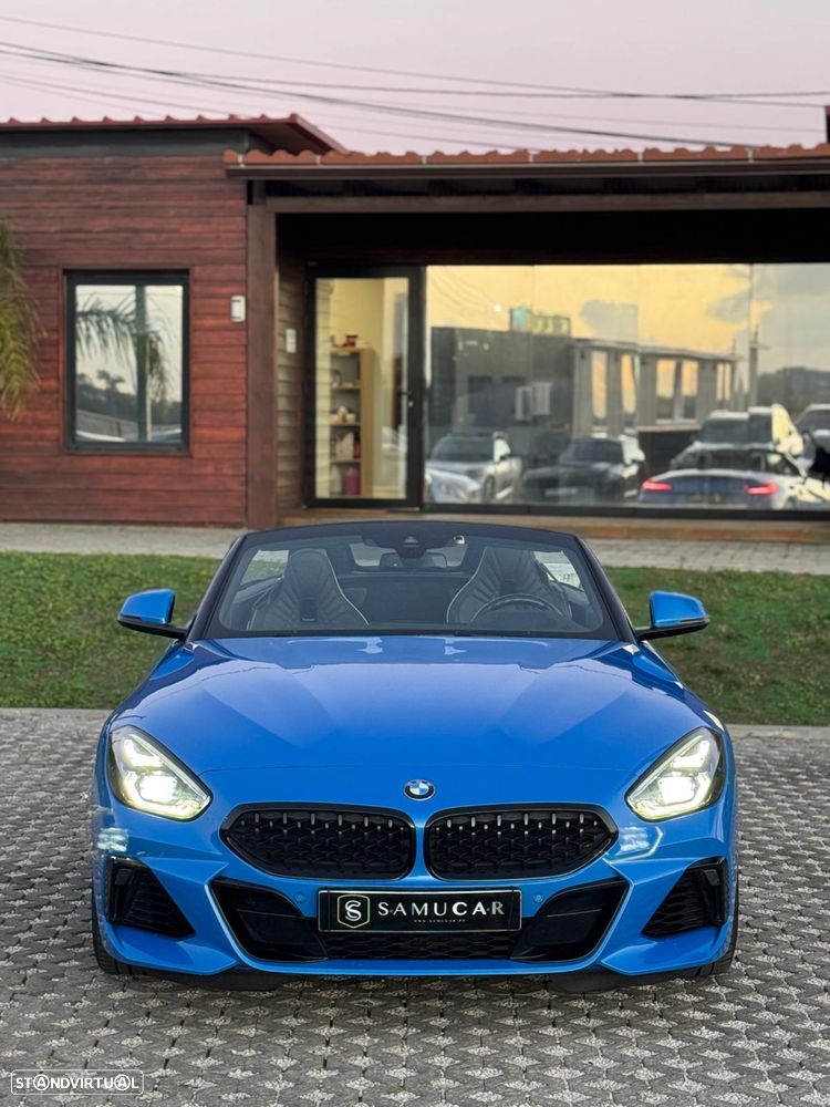 BMW Z4 M40 i Pack 50 anos M - 16