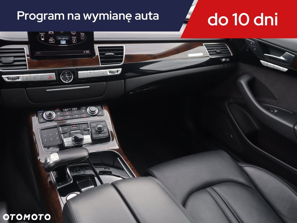 Audi A8 - 10