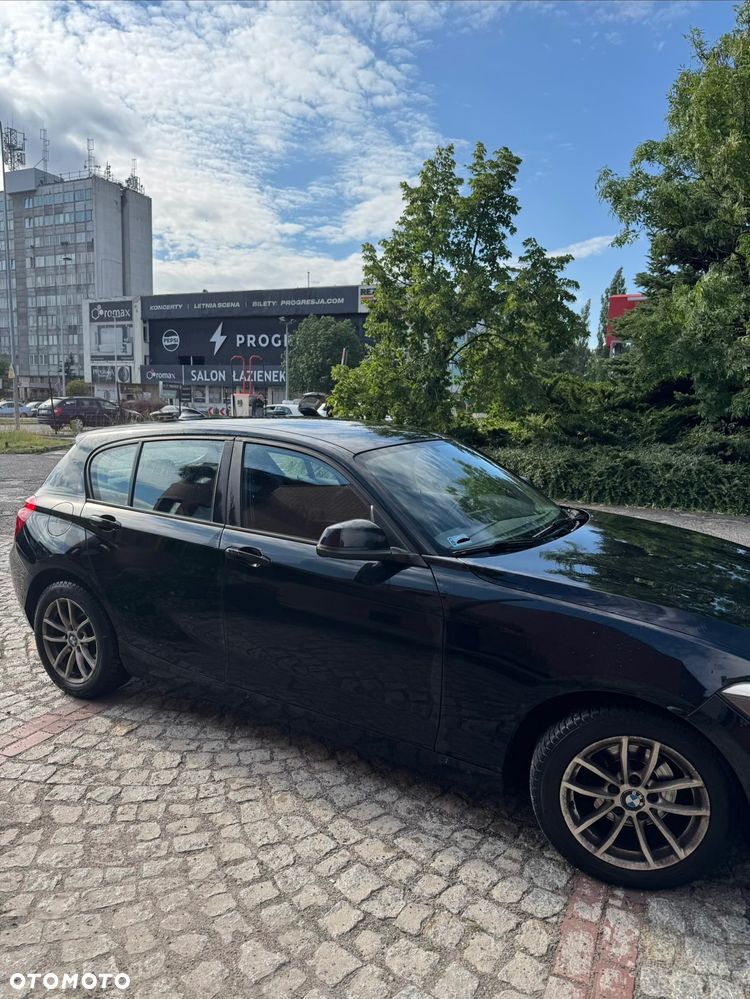 BMW Seria 1 116i - 3