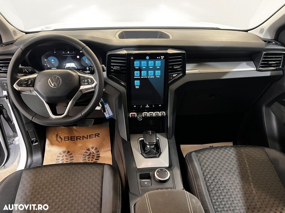 Volkswagen Amarok - 22