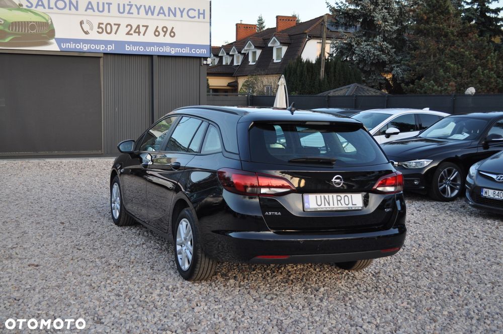 Opel Astra 1.6 D (CDTI) Start/Stop Innovation - 10