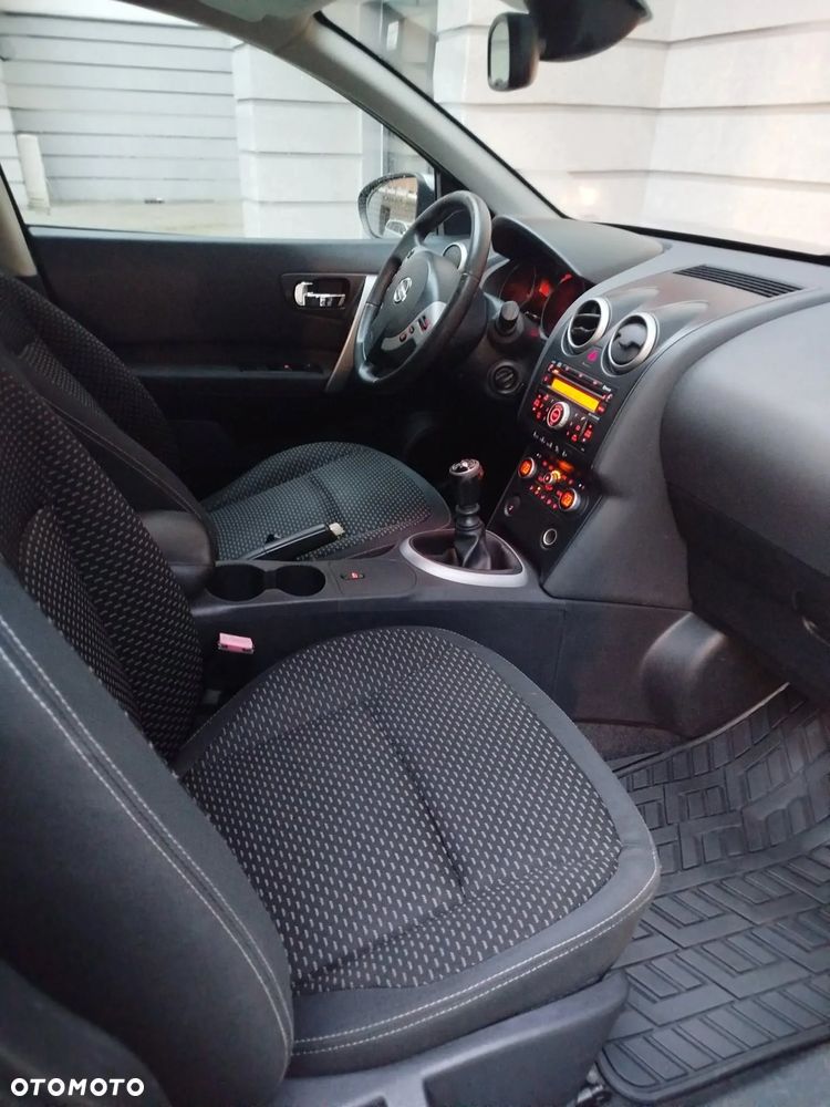 Nissan Qashqai - 11