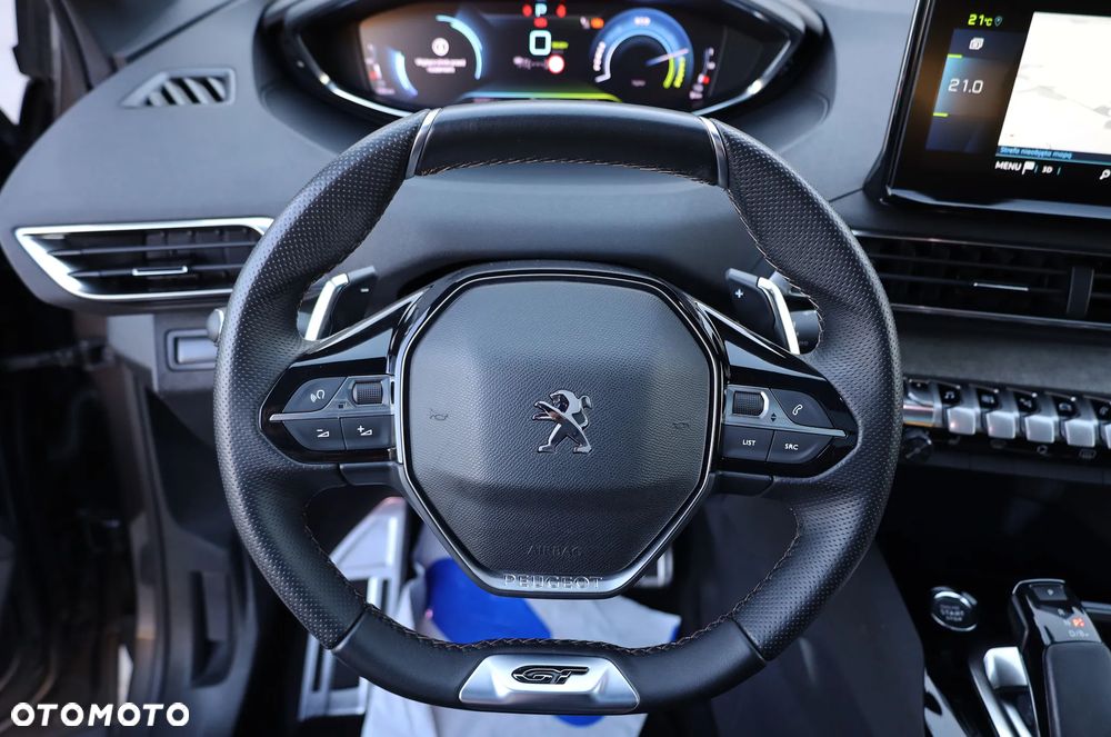 Peugeot 3008 225 e-EAT8 GT Pack - 17