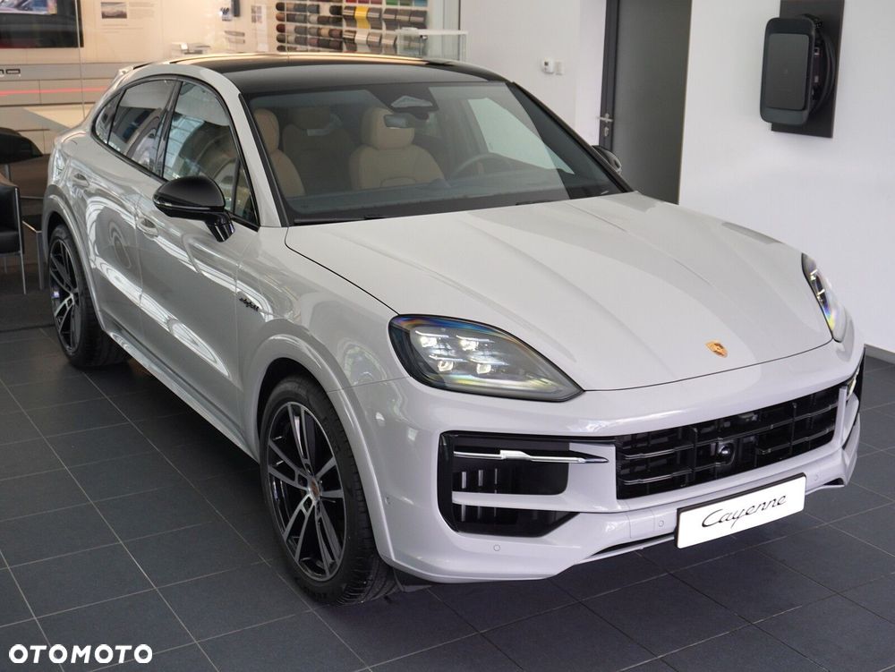 Porsche Cayenne E-Hybrid PHEV Black Edition - 7