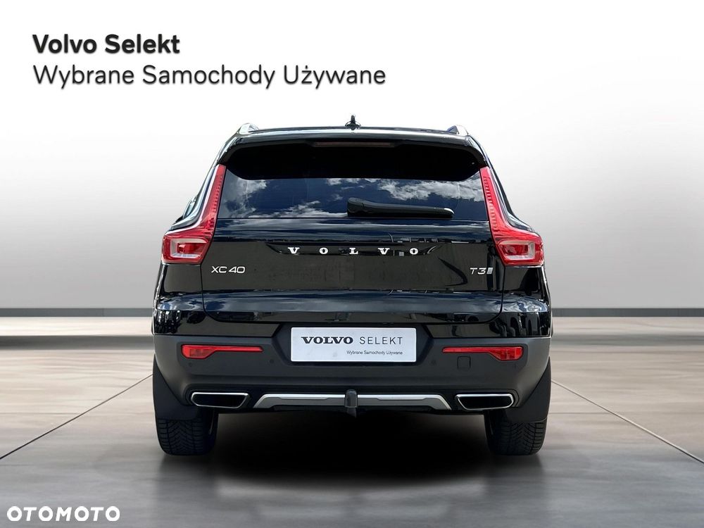 Volvo XC 40 - 4