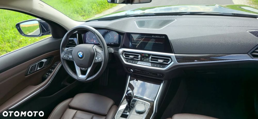 BMW Seria 3 320d xDrive M Sport sport - 19