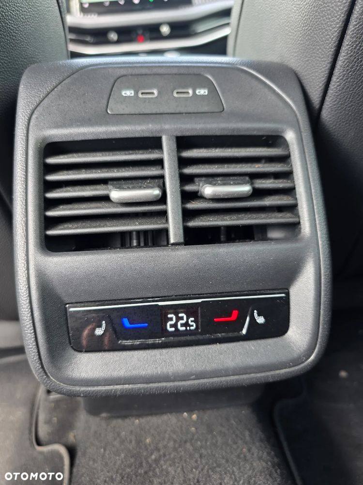 Skoda Superb 1.5 TSI iV DSG L&K - 20