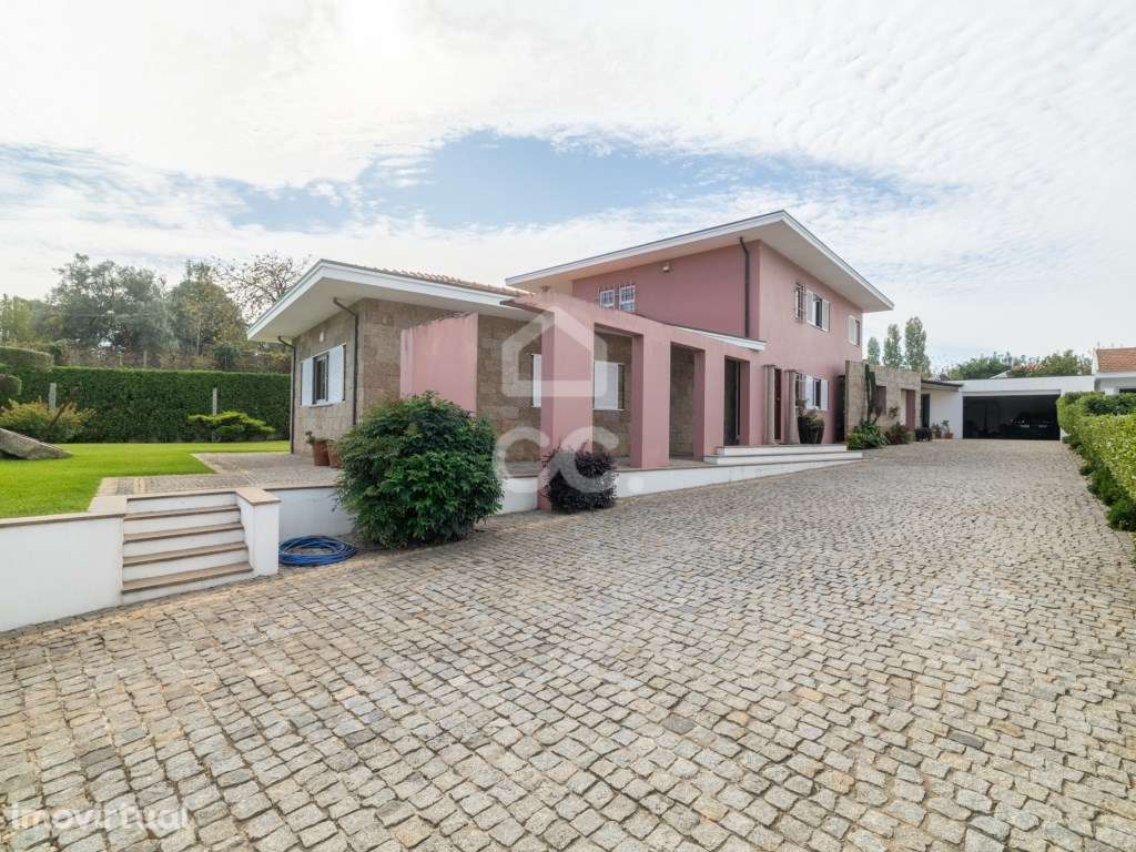 Moradia Individual de Luxo T4 às Portas da Cidade - Gavião, Famalicão - Grande imagem: 2/45