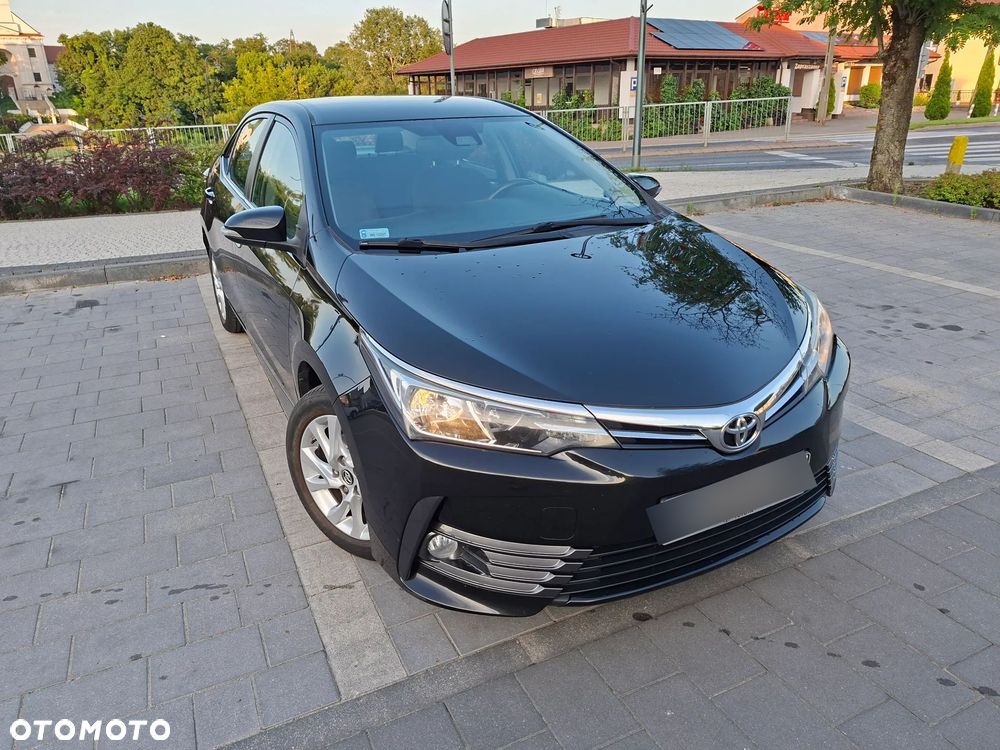 Toyota Corolla 1.6 Comfort - 1