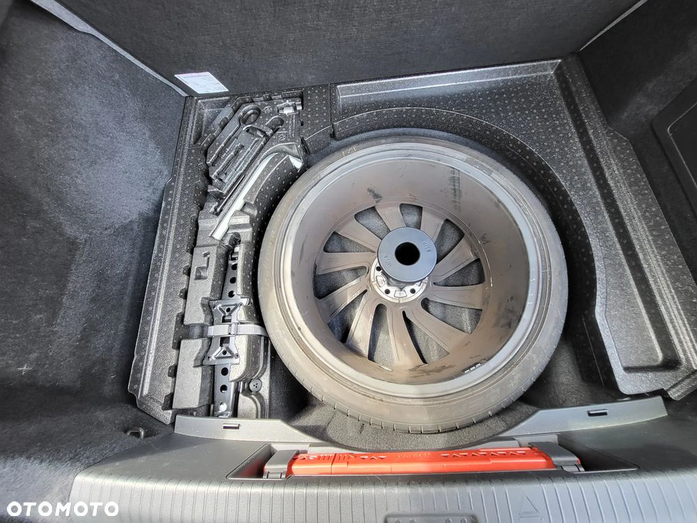Volkswagen Arteon 2.0 TDI SCR R-Line DSG - 15