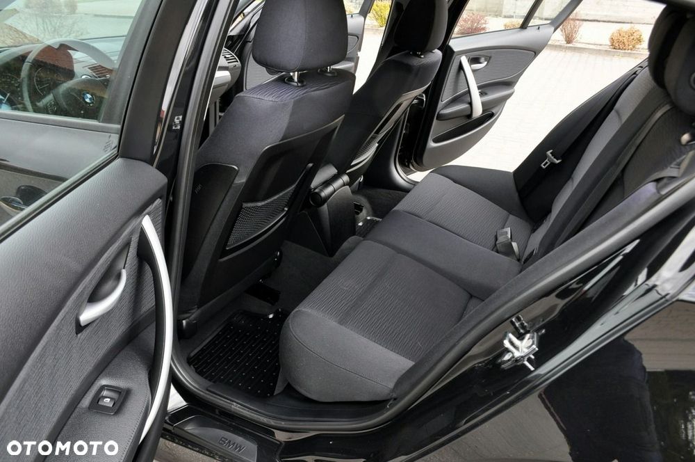 BMW Seria 1 - 19