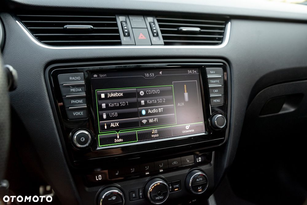 Skoda Octavia 2.0 TDI (Green tec) 4x4 DSG RS - 35