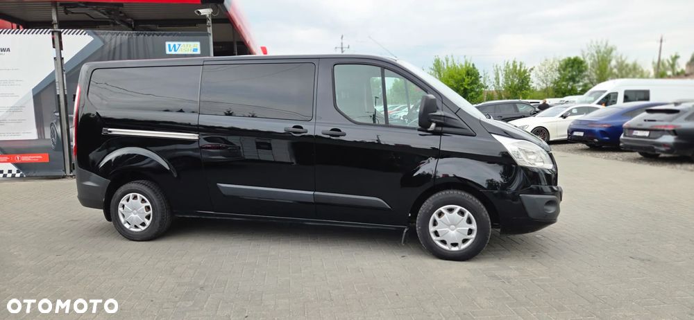 Ford TRANSIT CUSTOM - 18