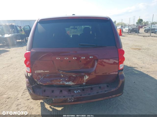 Dodge Grand Caravan - 31