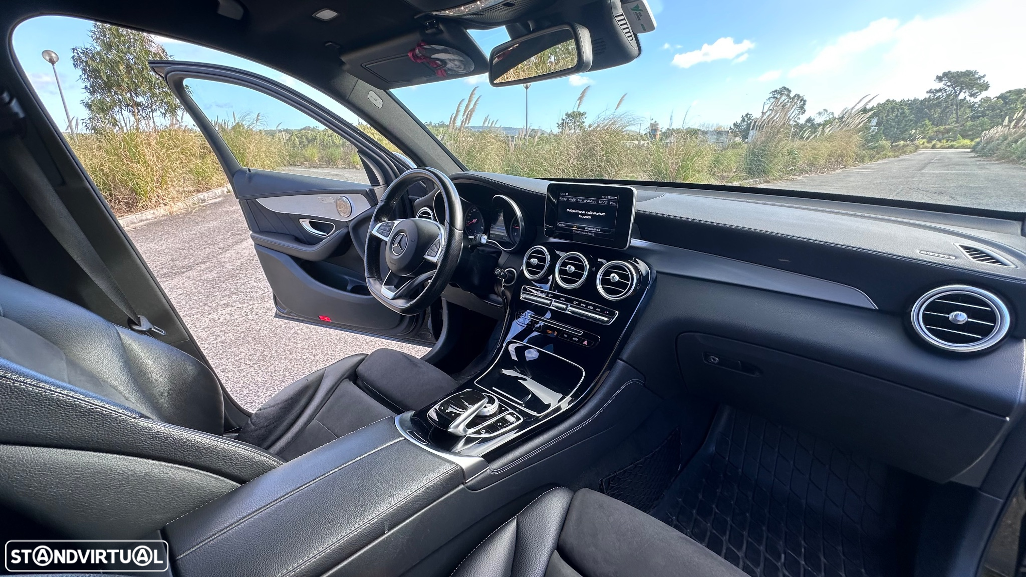 Mercedes-Benz GLC 250 d Coupe 4Matic 9G-TRONIC AMG Line - 12