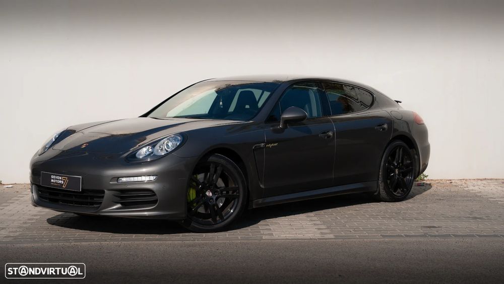 Porsche Panamera S Hybrid - 1