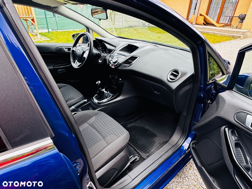 Ford Fiesta - 27