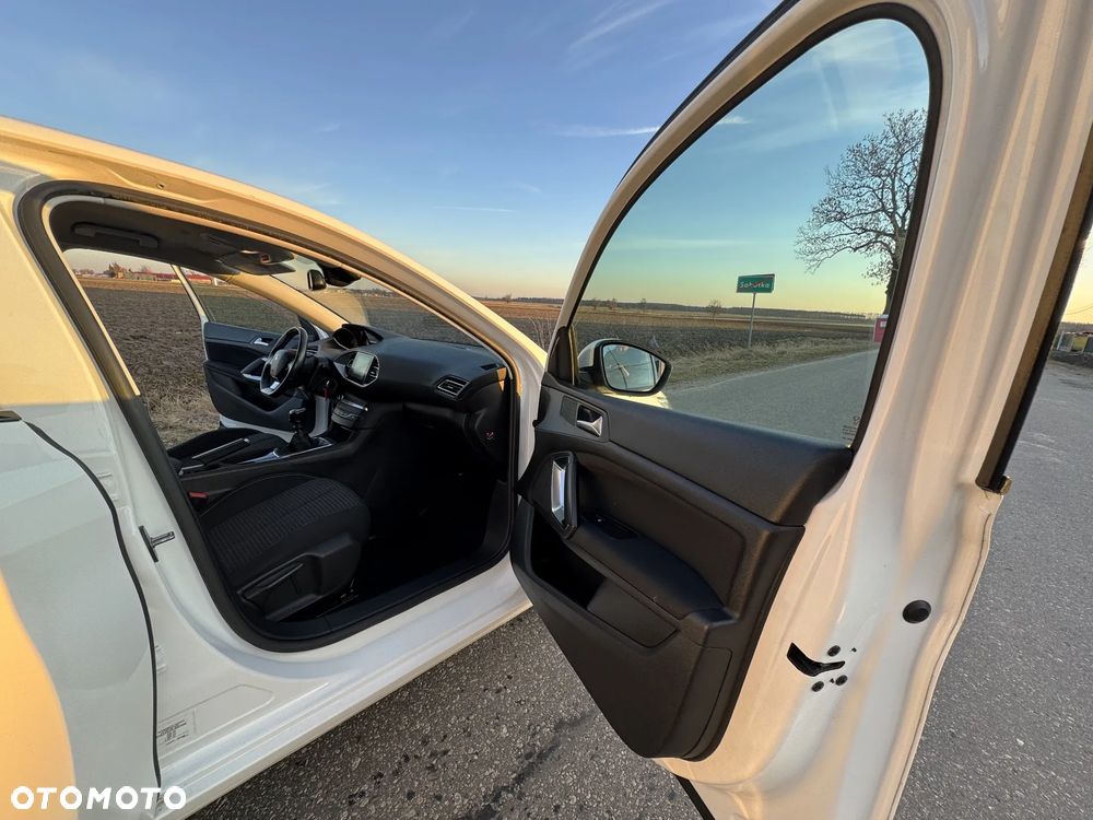 Peugeot 308 1.5 BlueHDi Business Line S&S - 22