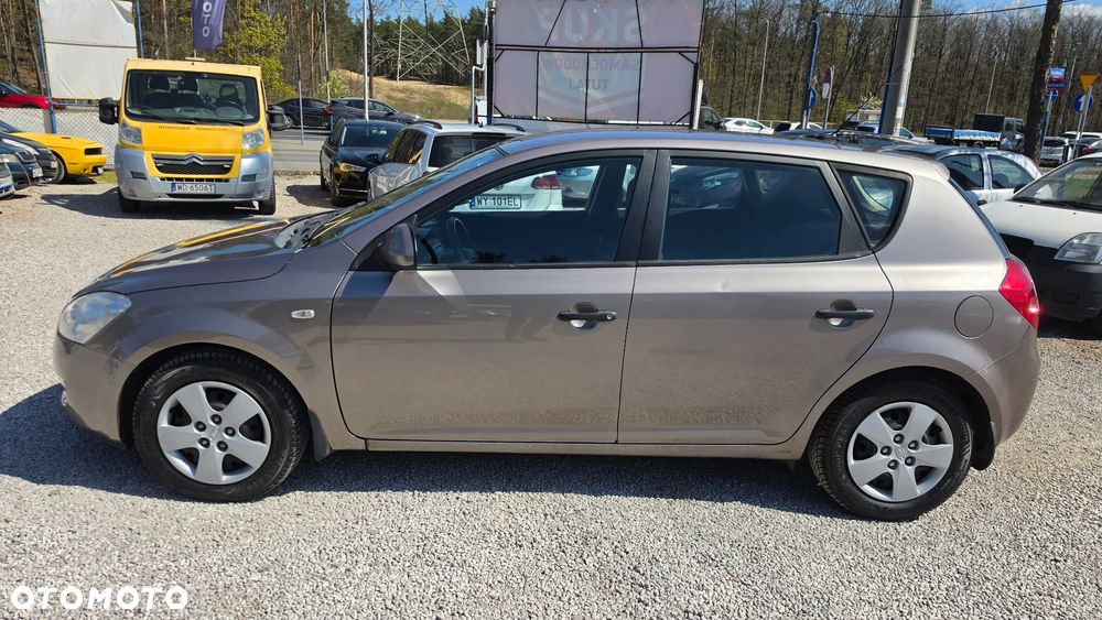 Kia Ceed 1.6 Crdi Comfort - 5