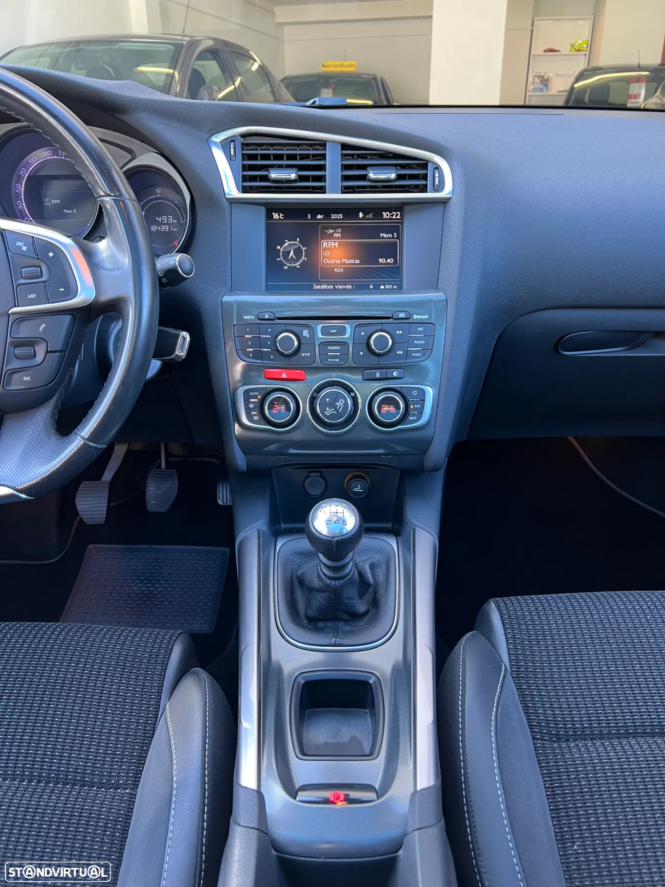 Citroën C4 1.6 HDi Exclusive - 15