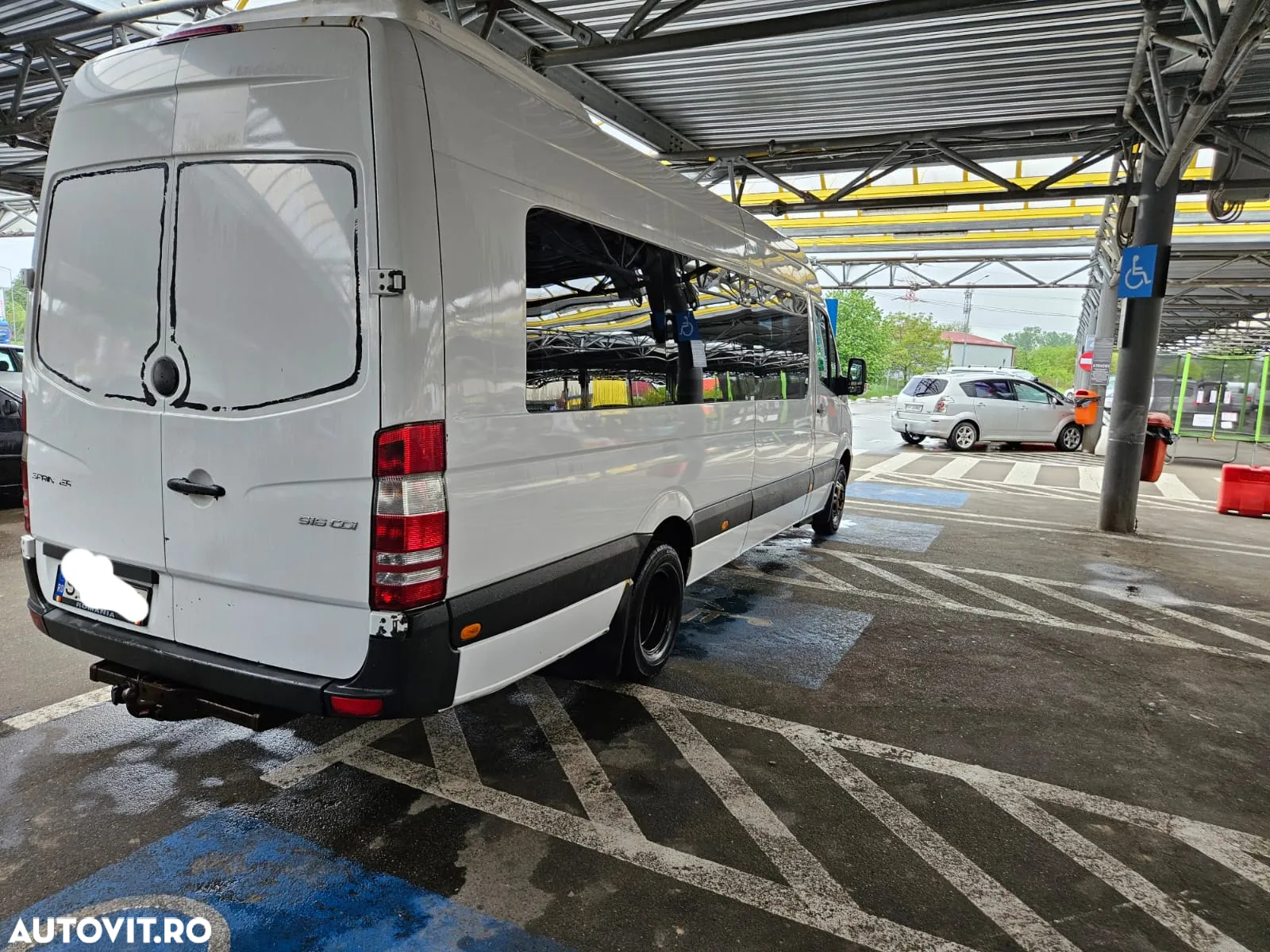 Mercedes-Benz Sprinter - 6