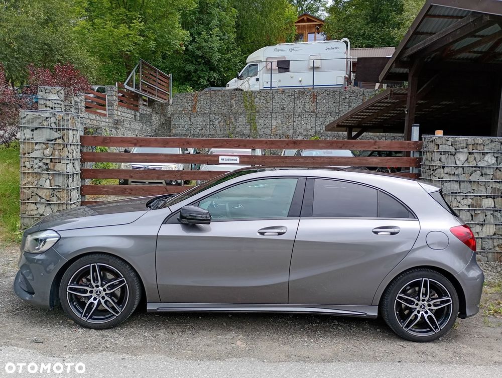 Mercedes-Benz Klasa A 220 4-Matic AMG Line - 3