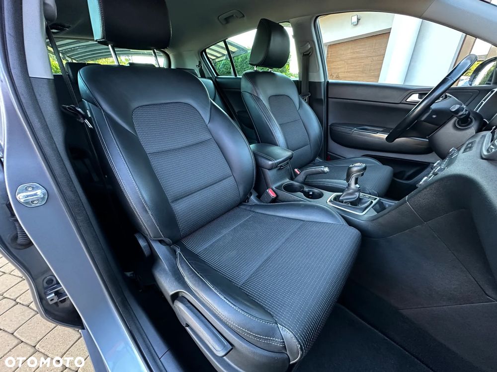 Kia Sportage 1.6 GDI L 2WD - 21