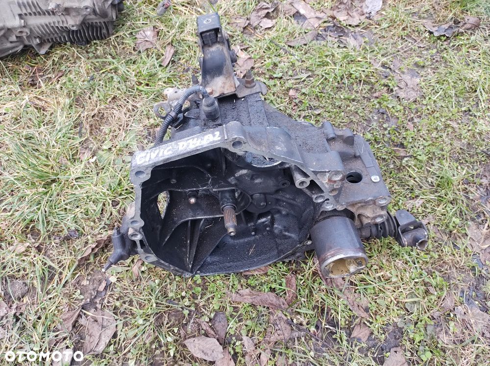 Honda Civic V  VI Skrzynia biegów 1,4b - 5