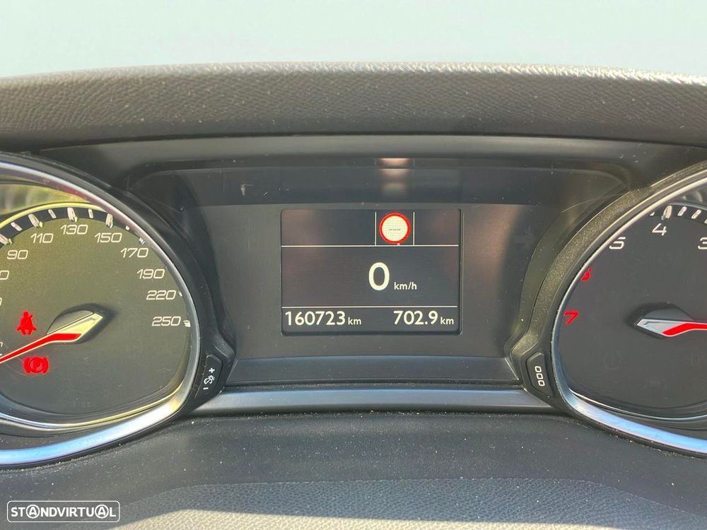 Peugeot 308 SW 1.2 PureTech Allure Pack - 10