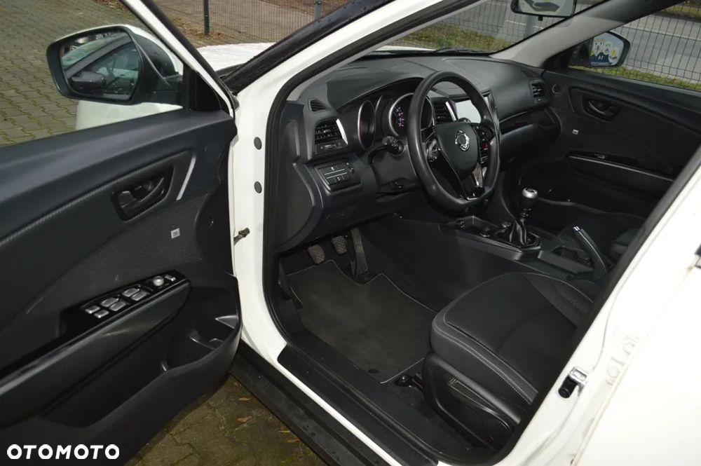 SsangYong/KGM XLV - 29