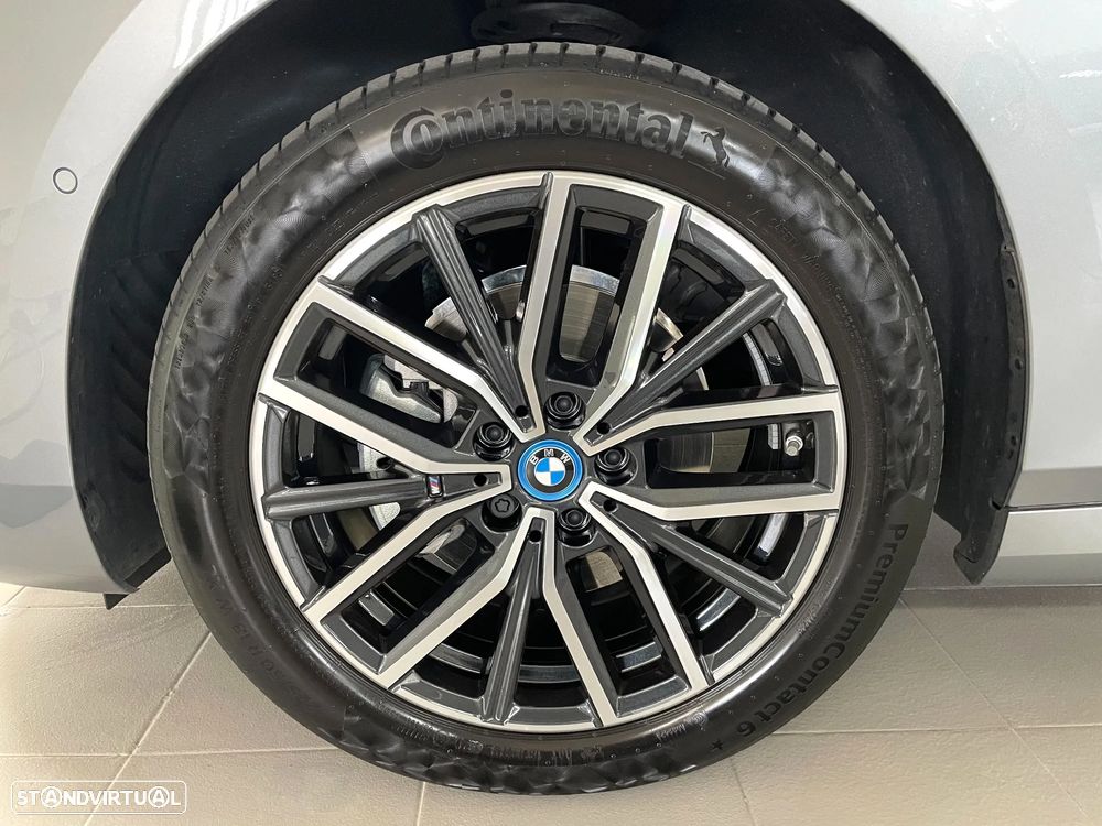 BMW 225xe Active Tourer e xDrive Pack Desportivo M - 11