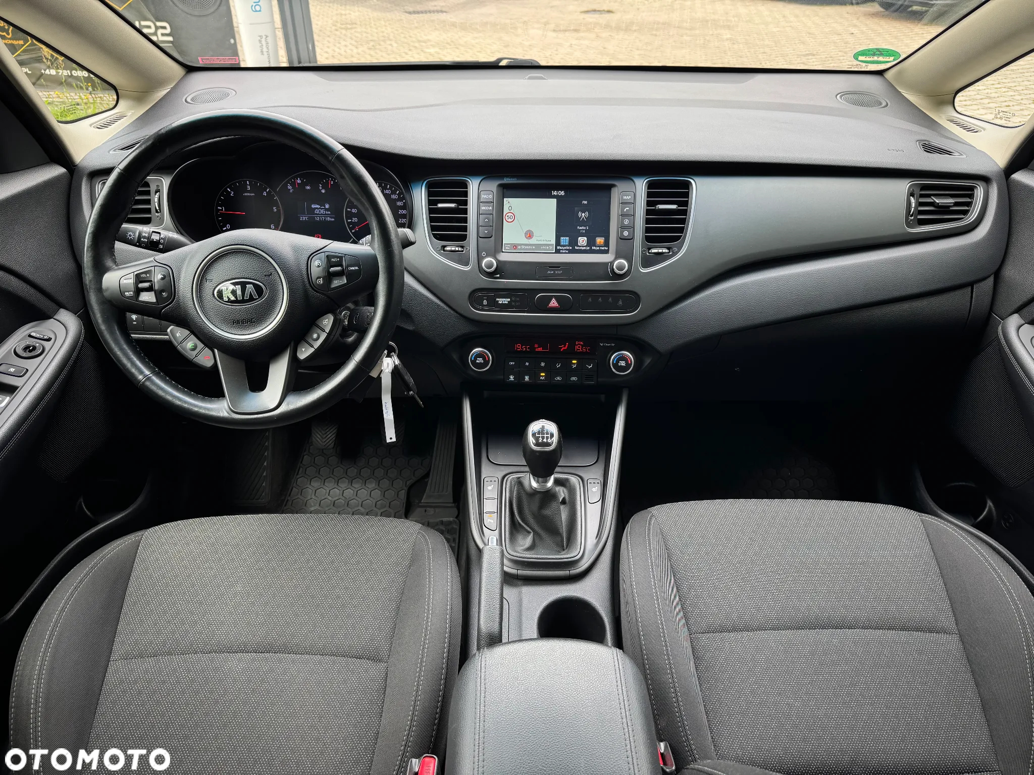 Kia Carens 1.7 CRDi 141 Dream-Team Edition - 21
