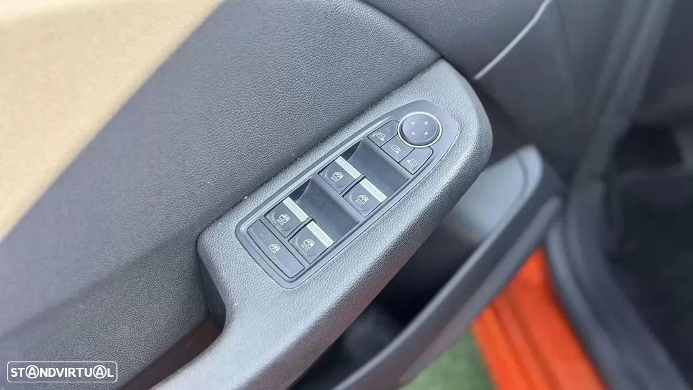 Renault Clio - 13