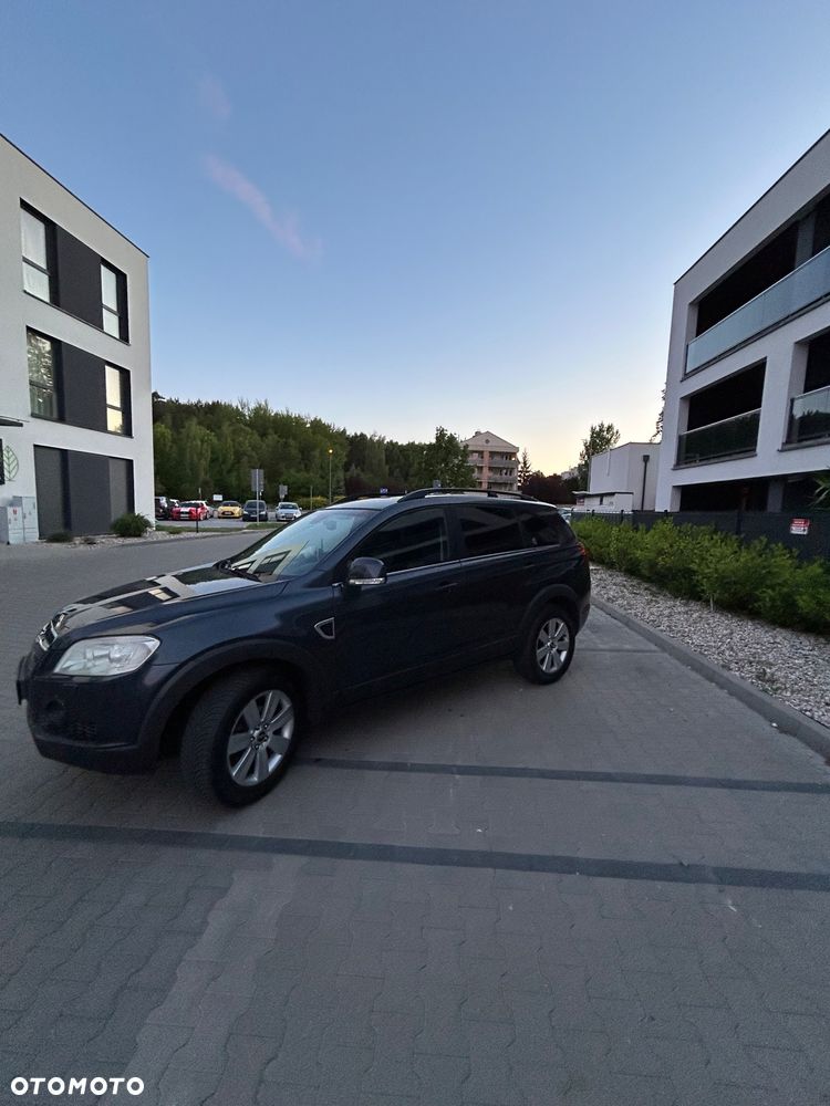 Chevrolet Captiva 3.2 LT high - 10