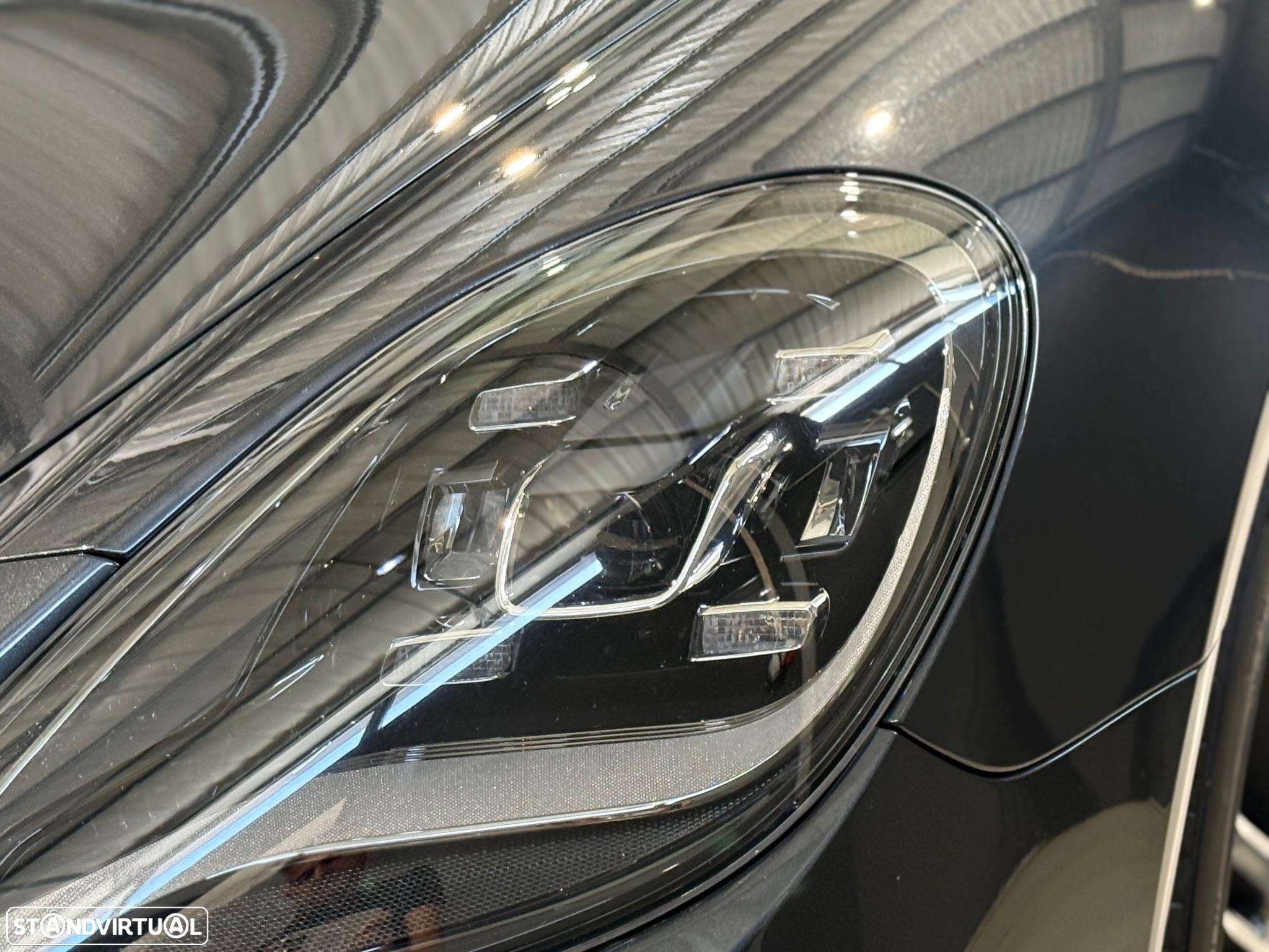 Porsche Panamera 4 E-Hybrid Platinum Edition com PDLS - 10