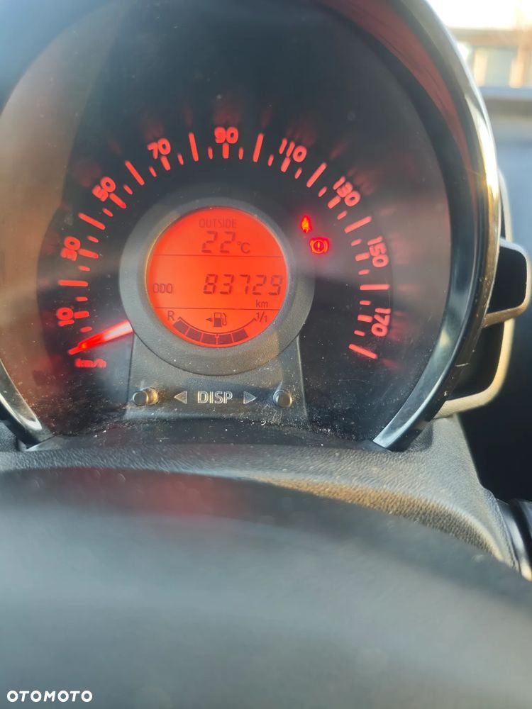 Toyota Aygo x-business - 13