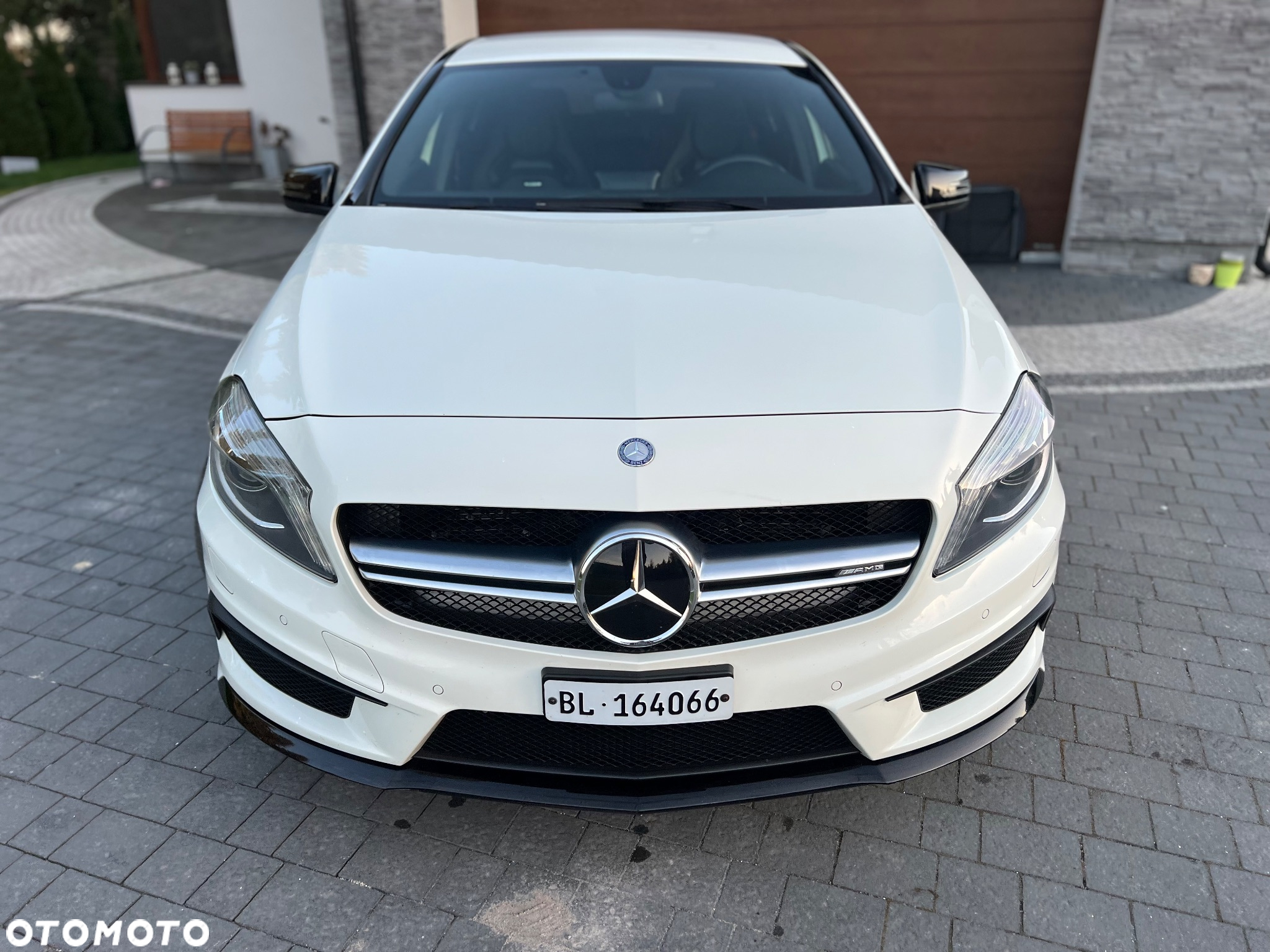 Mercedes-Benz Klasa A 45 AMG 4-Matic - 36